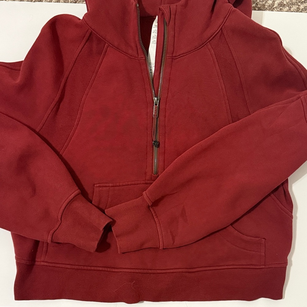 Lululemon Mulled Wine Cropped Scuba - Size XS